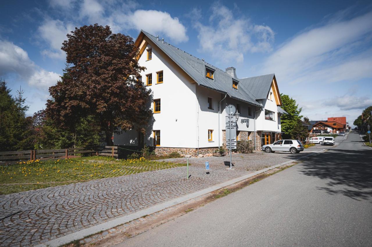 Apartmany Jurica Bozi Dar 84 Eksteriør billede